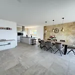 Luxuriöse Möwengeflüster - 220qm Große Für Bis Zu 8 Gästen Mit Sauna Direkt Am Goitzschesee